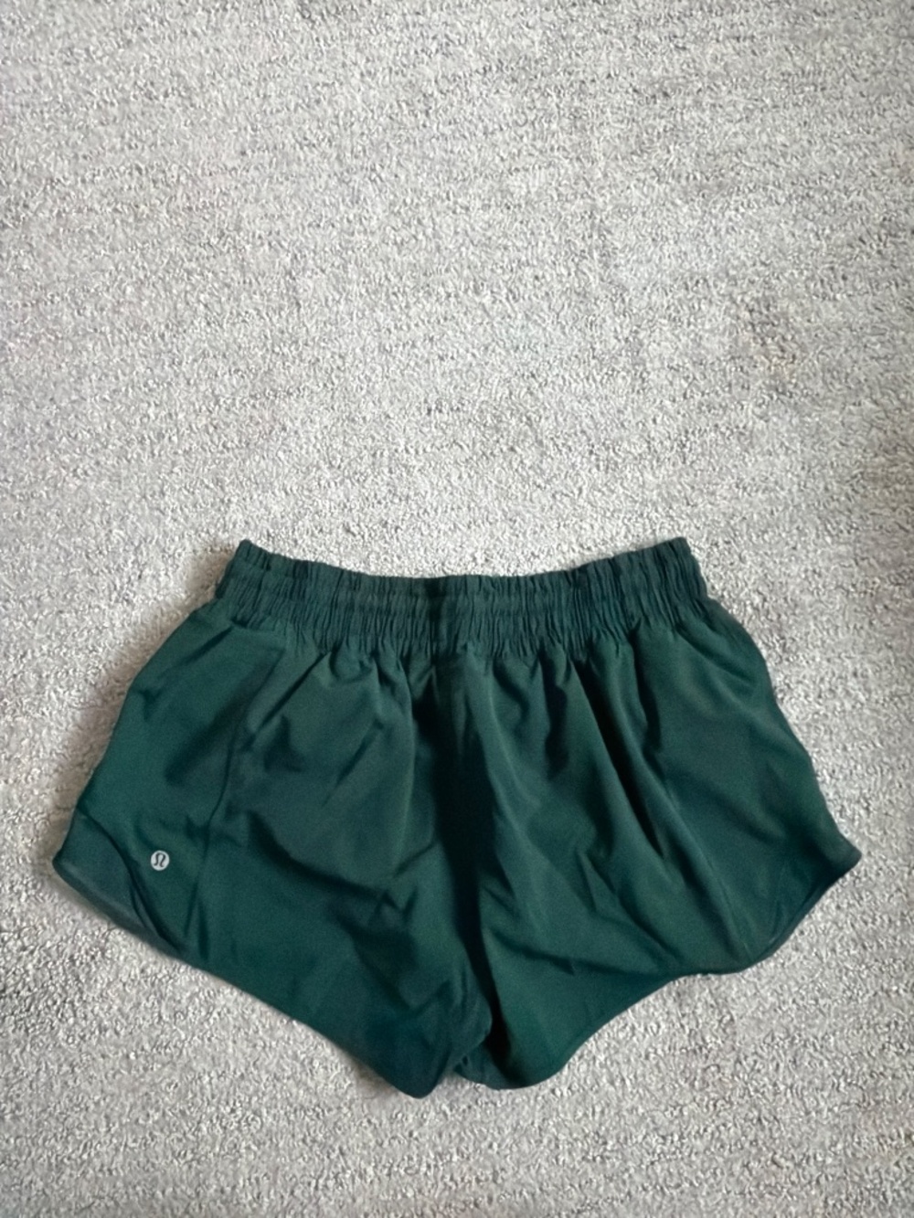 lululemon hotty hot shorts - Picture 4 of 4